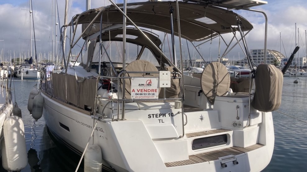 A2M by YES, Port Camargue / Grau-du-roi : SUN ODYSSEY 44 DS