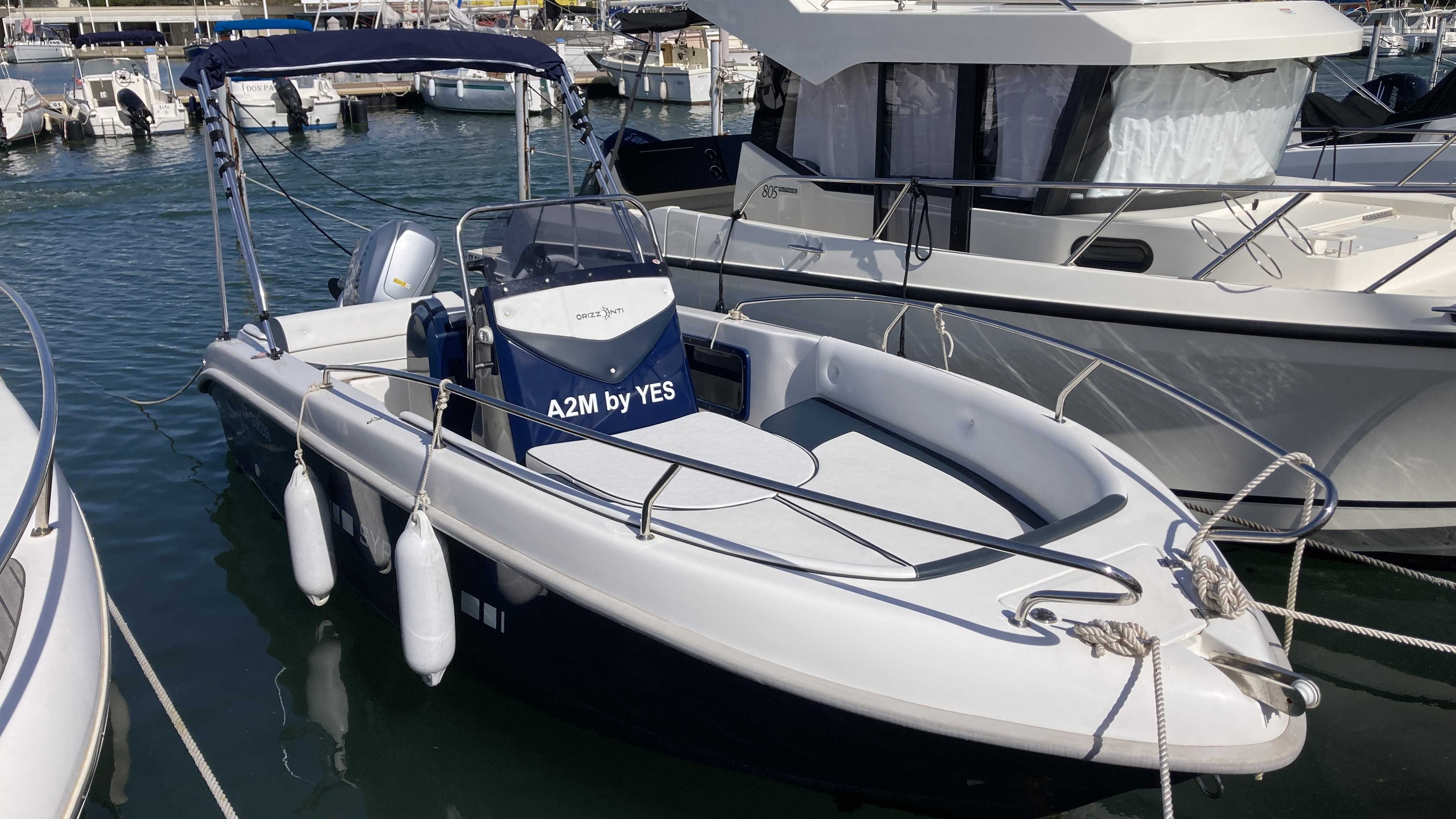 A2M by YES, Port Camargue / Grau-du-roi : Syros 190